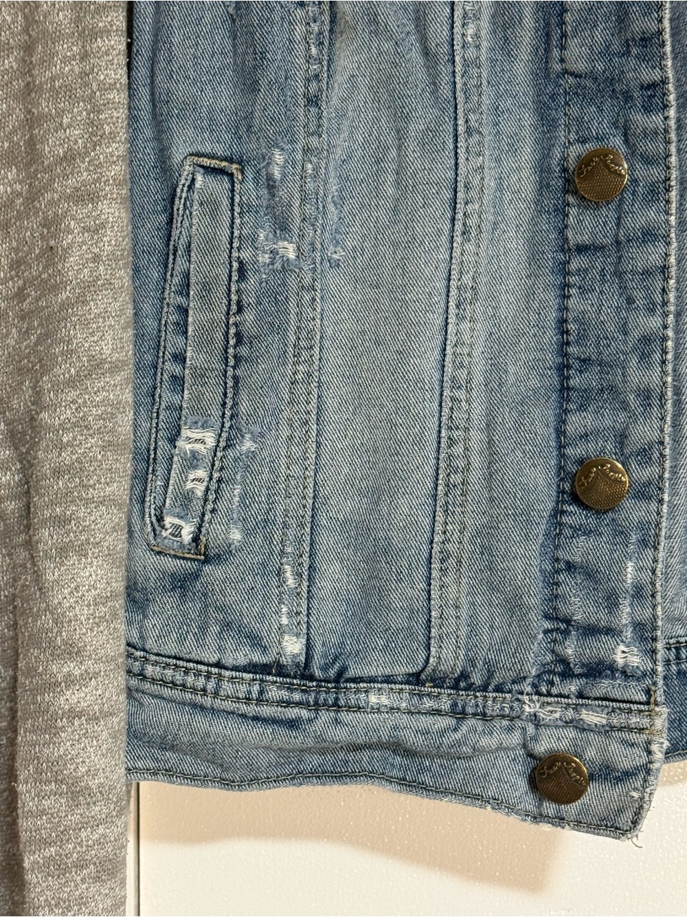 Free People Denim Hoodie Jacket M Distressed Knit Sleeve Jacket - Picture 4 of 16